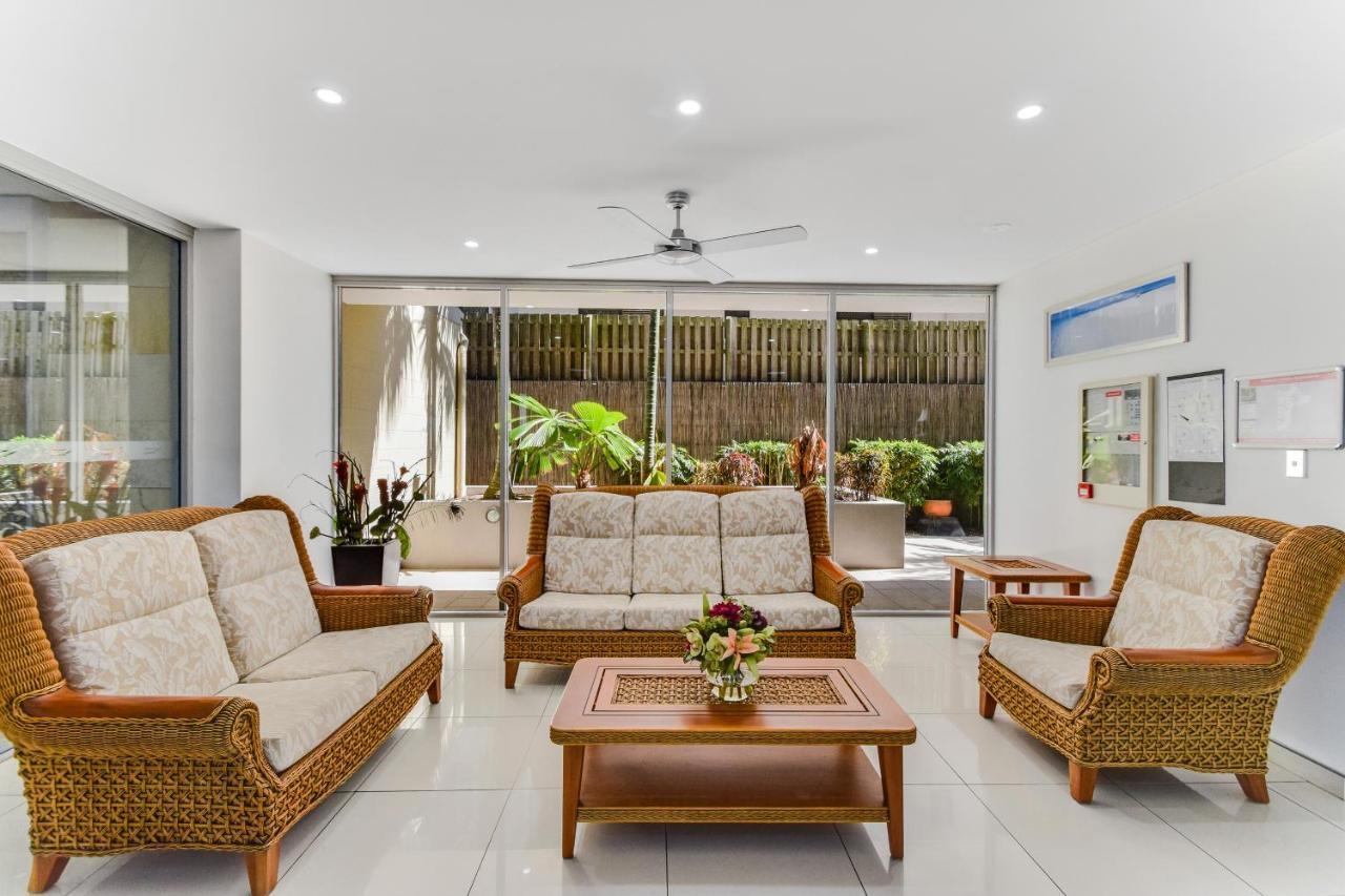 רדקליף Redvue Holiday Apartments מראה חיצוני תמונה