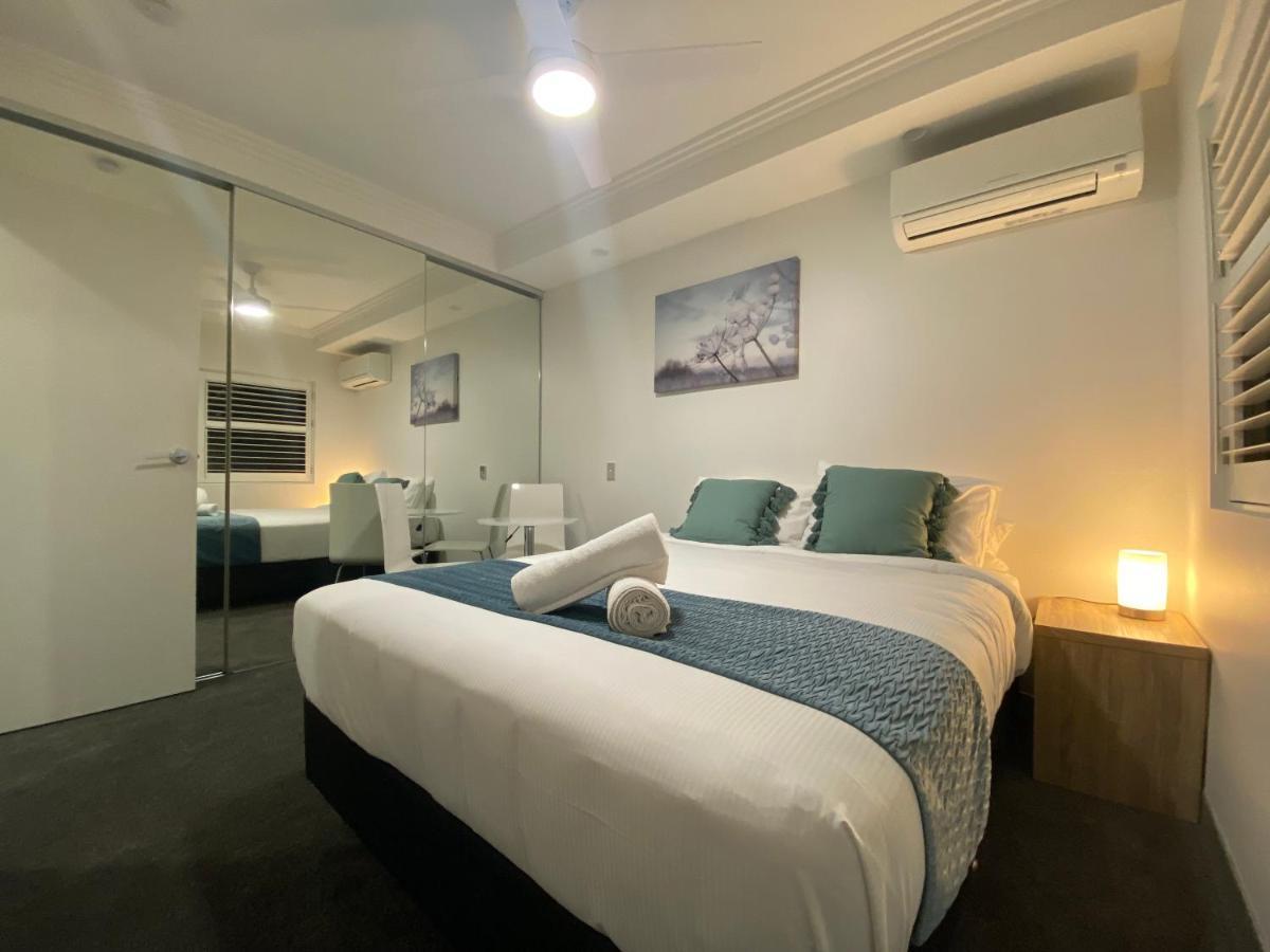 רדקליף Redvue Holiday Apartments מראה חיצוני תמונה