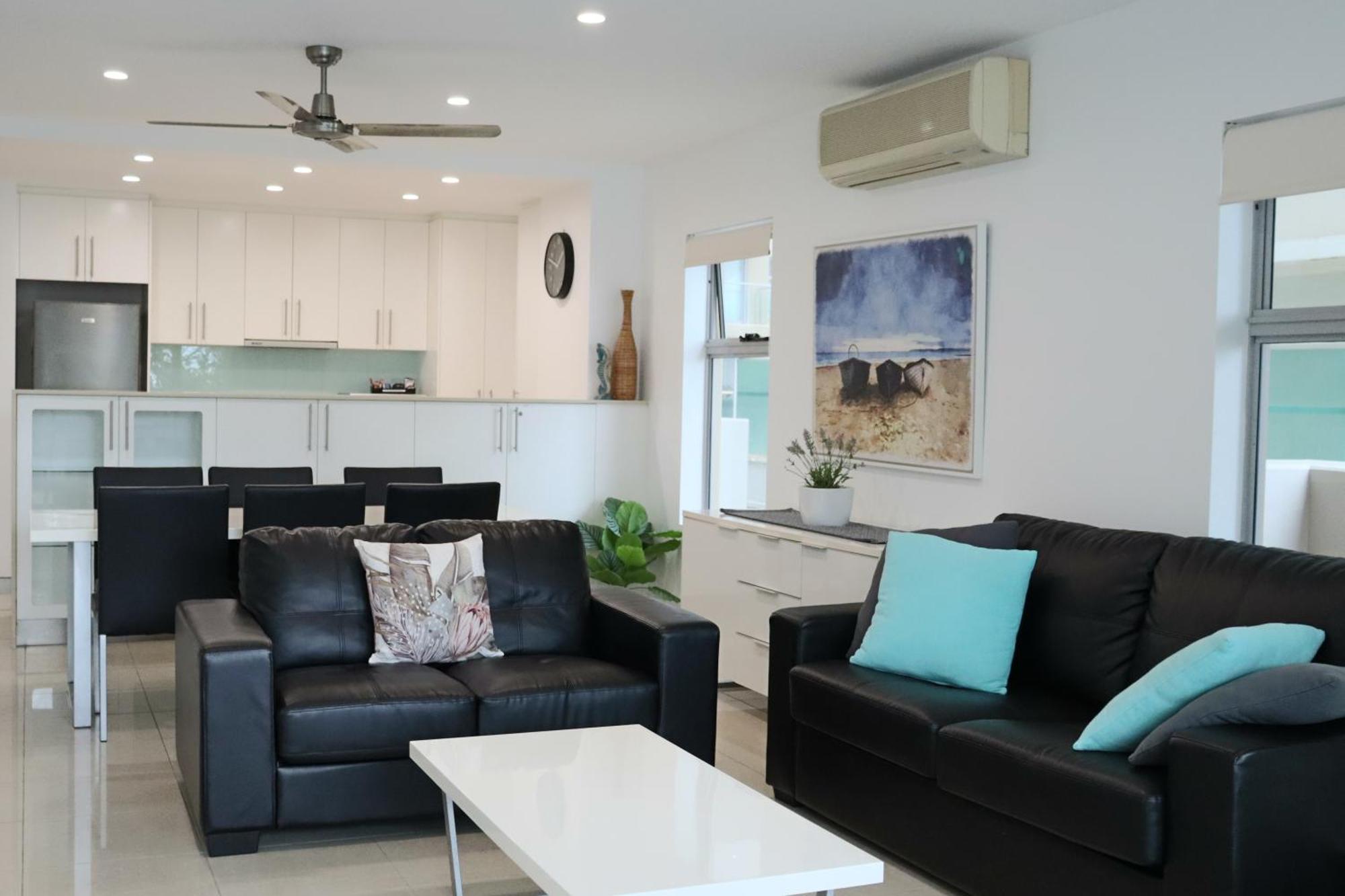 רדקליף Redvue Holiday Apartments מראה חיצוני תמונה