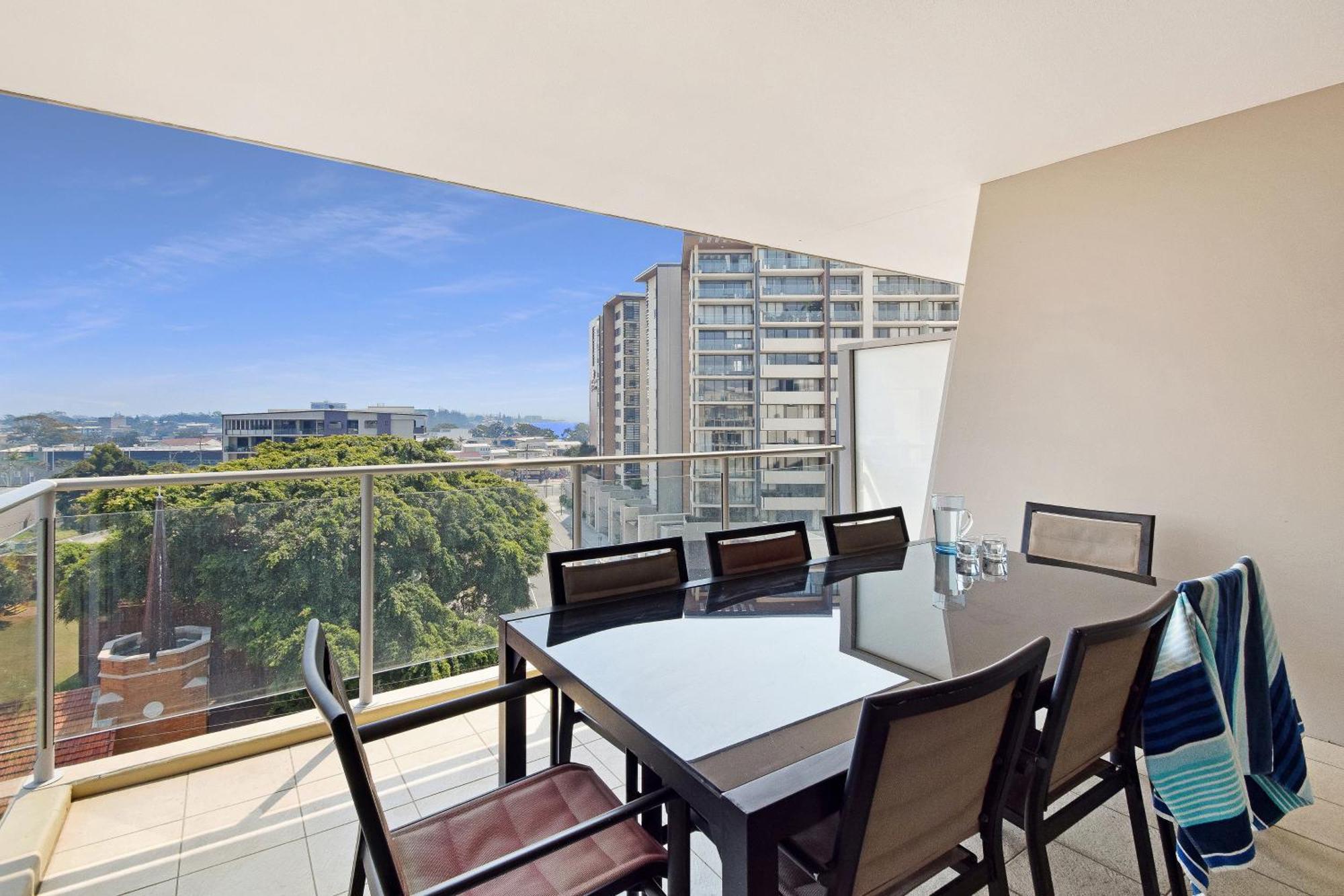 רדקליף Redvue Holiday Apartments מראה חיצוני תמונה