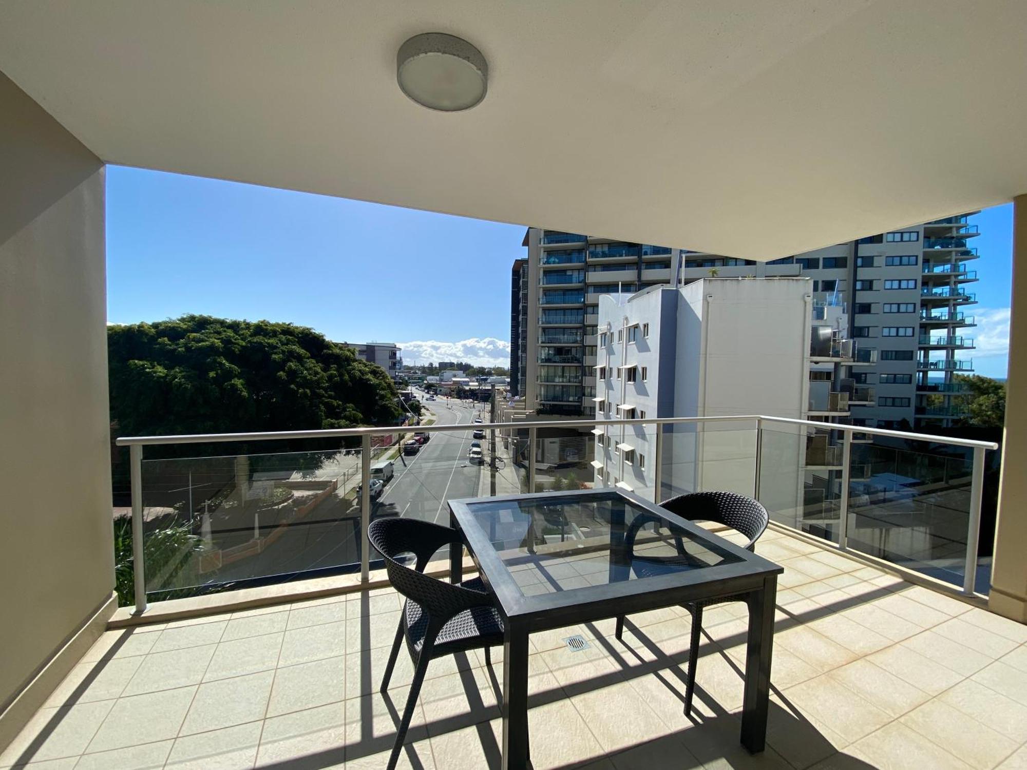 רדקליף Redvue Holiday Apartments מראה חיצוני תמונה
