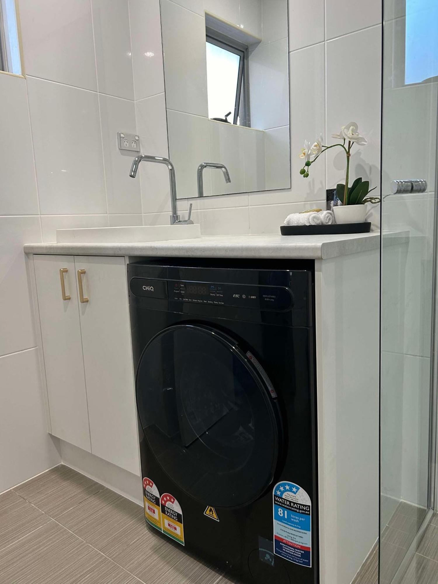 רדקליף Redvue Holiday Apartments מראה חיצוני תמונה